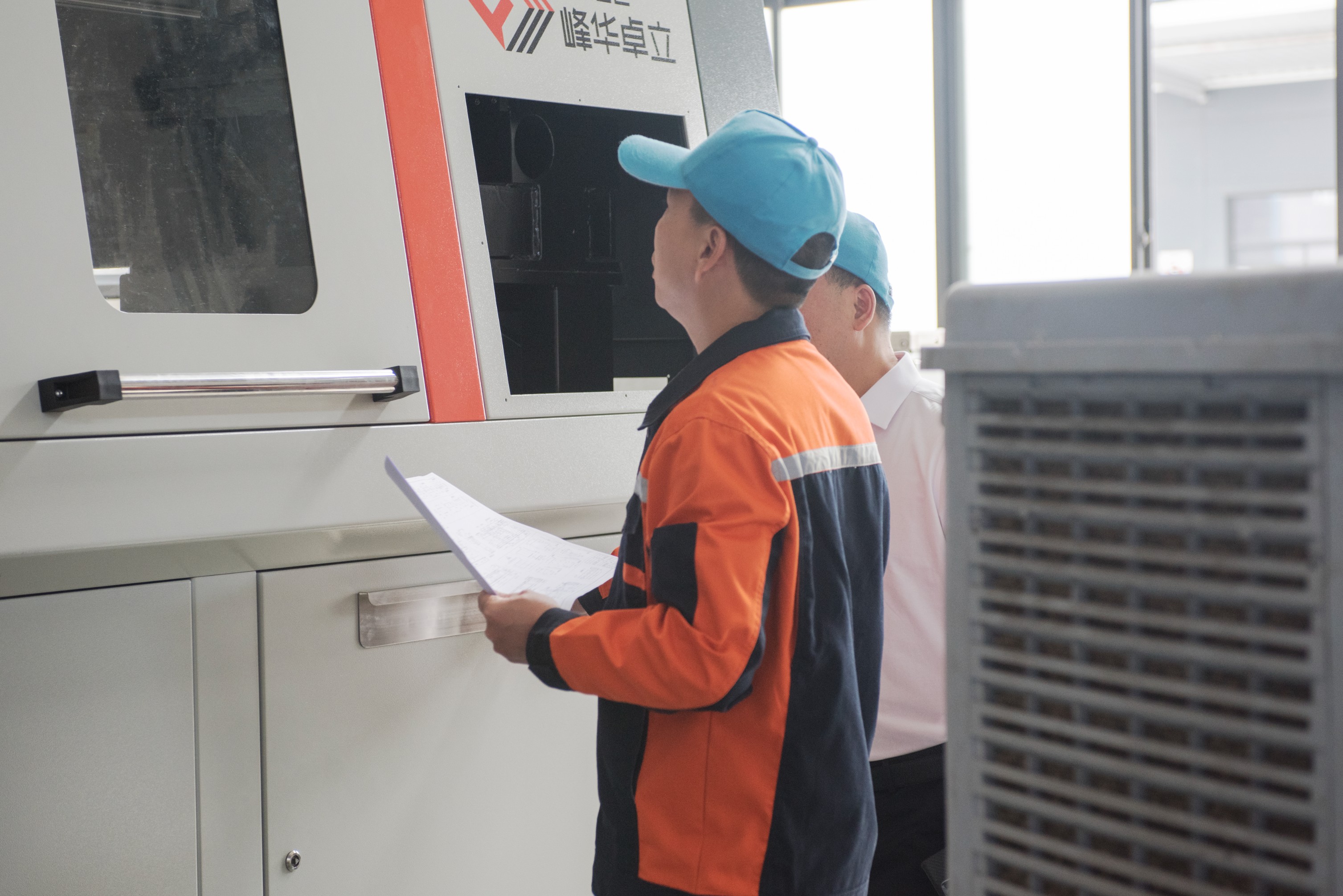 工業(yè)3D打印機(jī)：顛覆傳統(tǒng)制造的智能引擎，為企業(yè)注入創(chuàng)新動(dòng)能